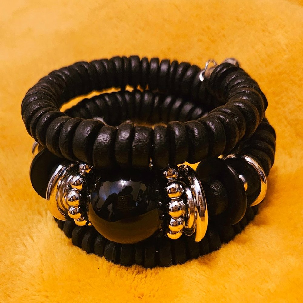 Black Beaded Stretch Bracelet